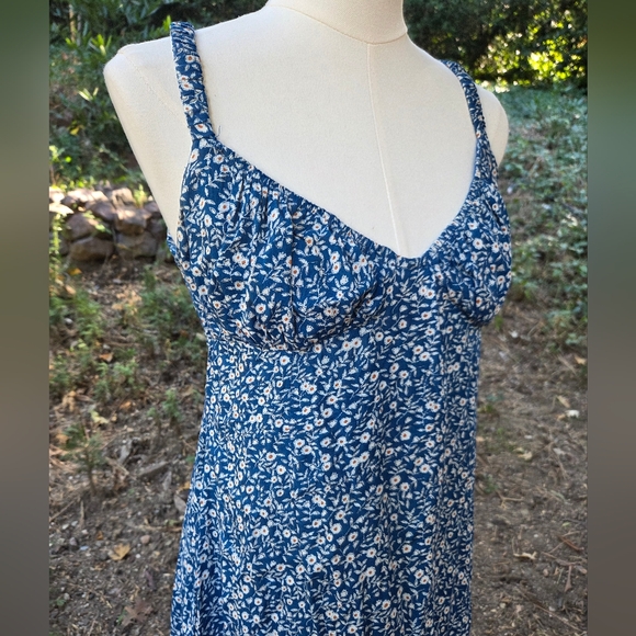 Princess Polly Blue Georgian Floral Print Open Back Midi Dress Size 10 - Picture 6 of 8